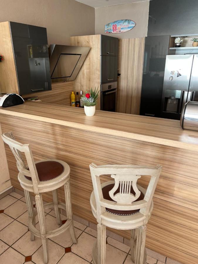 Apartment Appartement Mar E Souleu Avec Terrasse Et Vue Mer Au Grau Du Roi Le Grau-du-Roi